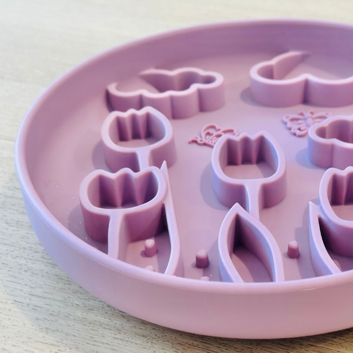 Pet Tulip Flower Slow Feeder – Purple