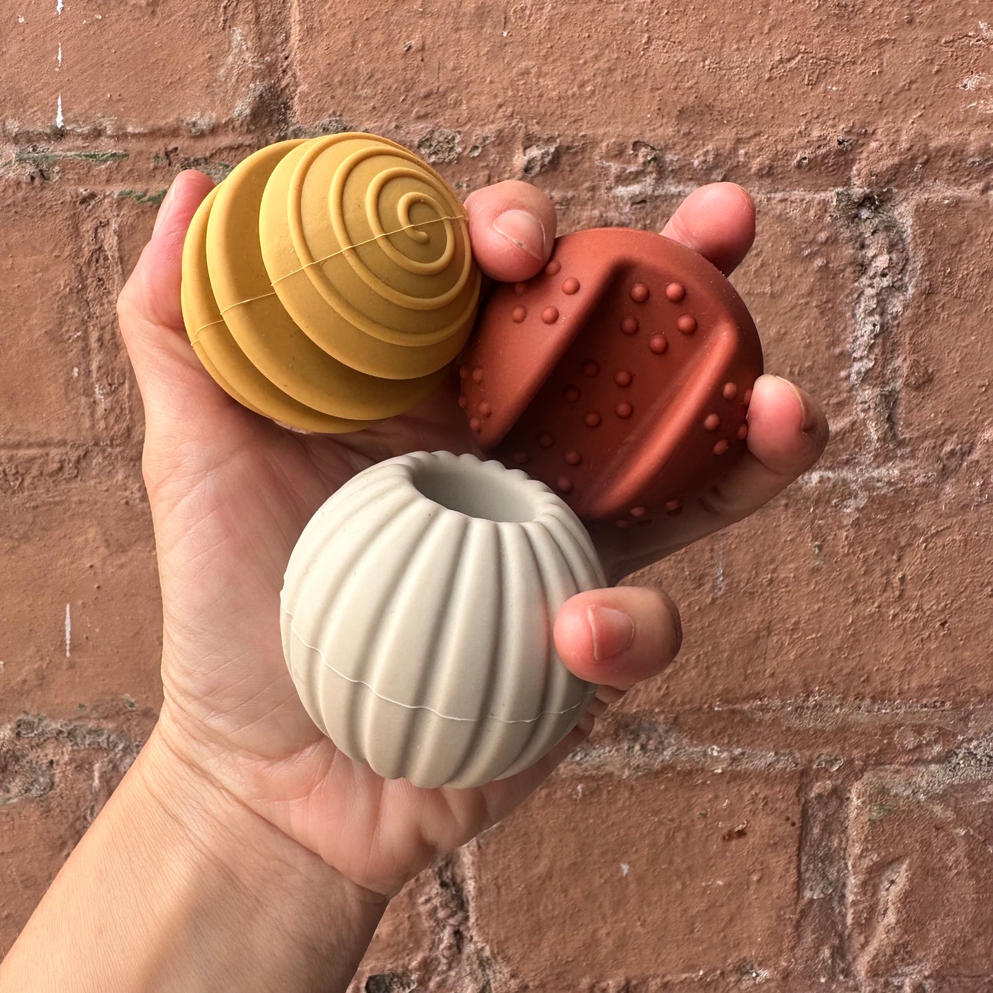 Treat Ball for Dogs - 6 cm Mental Stimulation Toy