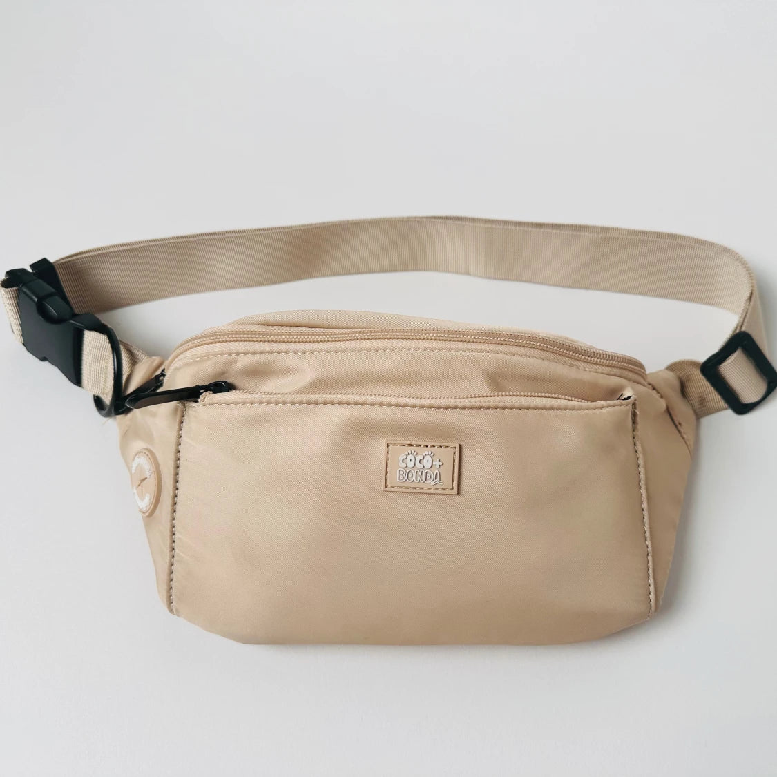 Cream Waterproof Dog Walking Bumbag – Treat & Poop Bag Holder