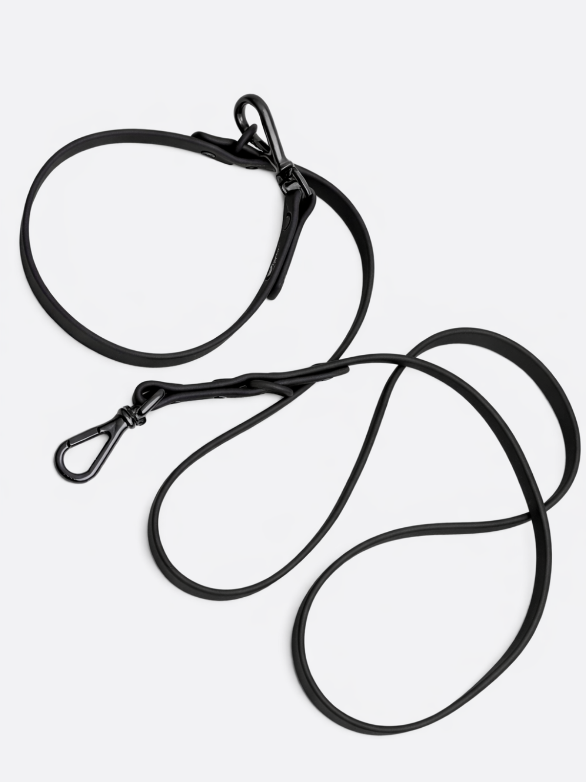 Black Waterproof Dog Leash – Adjustable & Easy-Clean