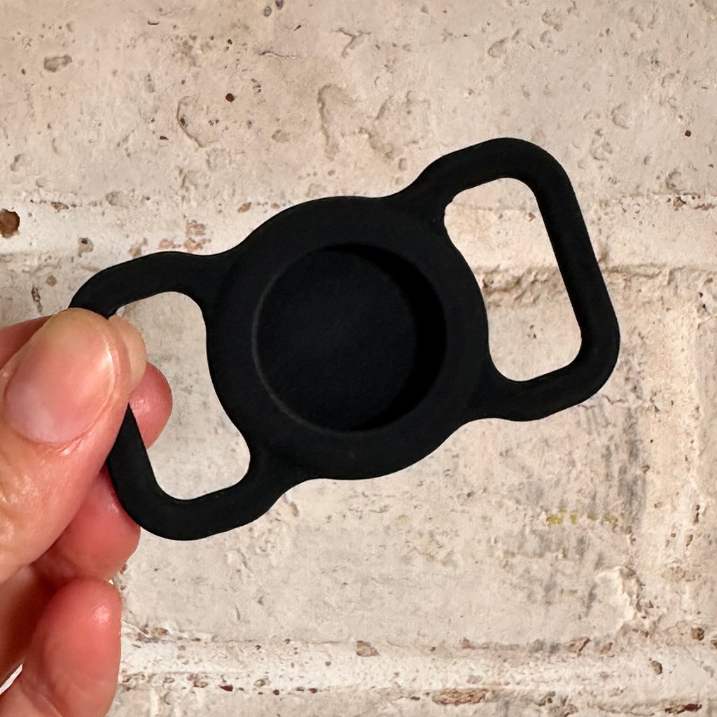 Apple AirTag Holder for Dogs & Cats – Soft Silicone Pet Tracker Case